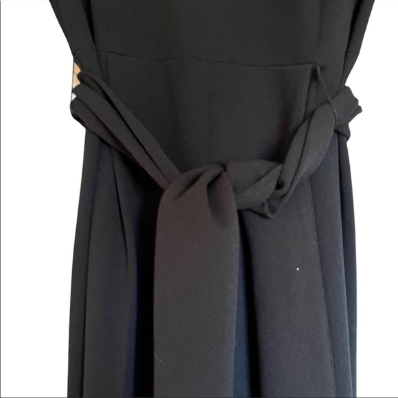 TOMMY HILFIGER NWT Statement Tie Waist Jumpsuit Size 4 in Black - Picture 14 of 15